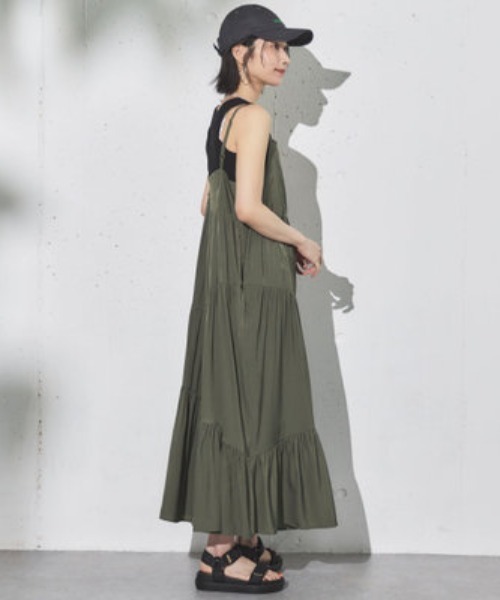Doux archives（ドゥアルシーヴ）の「アシメティアードキャミワンピ（ワンピース・レディース・ブルー/ベージュ・38）」の17枚目の写真