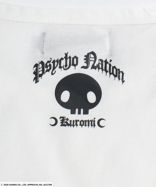 sanrio（サンリオ）の「クロミ 肩開き リボンストラップ ビッグTシャツ / ラインストーンロゴ オーバーサイズ ユニセックス（Tシャツ/カットソー・レディース・ホワイト/ブラック/ブラック系その他・44）」の15枚目の写真