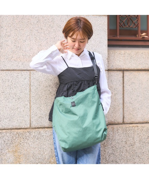 OMCC（オーエムシーシー）の「PK Tote Lattice －PKトート ラティス（トートバッグ・レディース・パープル/グリーン・M）」の3枚目の写真