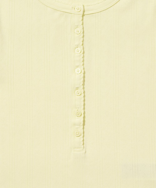 Levi's(リーバイス)の「Levi's/リーバイス DRY GOODS ポインテール ショートスリーブ ヘンリーネックTシャツ(Tシャツ/カットソー・レディース・イエロー・XS/S/M)」の9枚目の写真