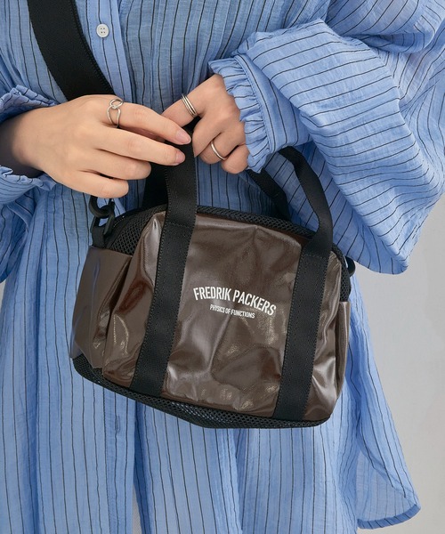 FREDRIK PACKERS(フレドリックパッカーズ)の「【FREDRIK PACKERS】#11 DUCK PVC OVAL PACK(ショルダーバッグ・メンズ・ブラック/ホワイト・FREE)」の13枚目の写真