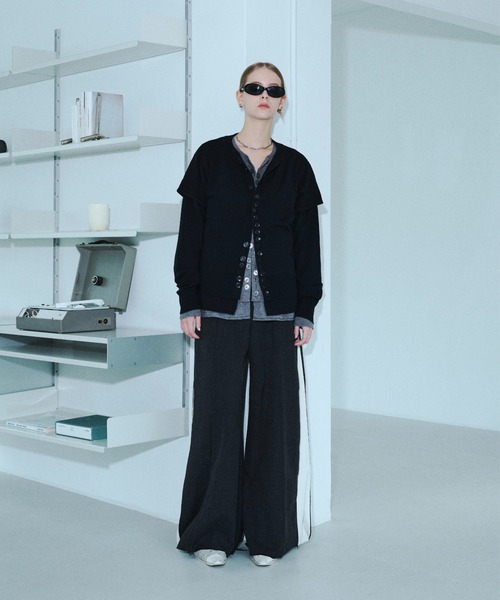 seyto(セイト)の「Asymmetry multi-button layered cardigan / アシメントリーマルチボタンカーディガン(カーディガン/ボレロ・メンズ・ブルー/ブラック/グレー・2/3)」の17枚目の写真