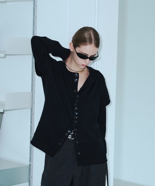 seyto(セイト)の「Asymmetry multi-button layered cardigan / アシメントリーマルチボタンカーディガン(カーディガン/ボレロ・メンズ・ブルー/ブラック/グレー・2/3)」の11枚目の写真