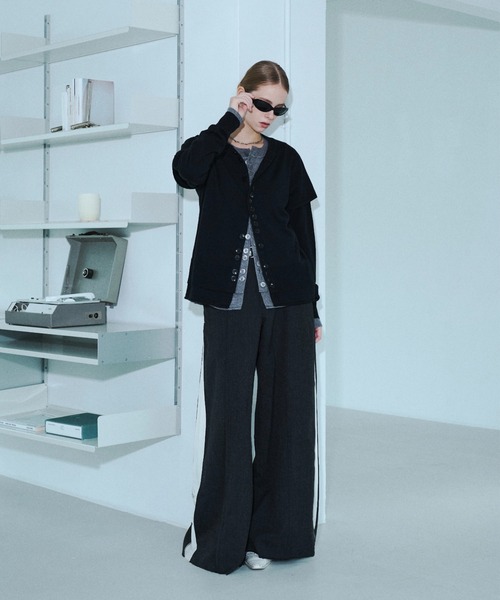seyto(セイト)の「Asymmetry multi-button layered cardigan / アシメントリーマルチボタンカーディガン(カーディガン/ボレロ・メンズ・ブルー/ブラック/グレー・2/3)」の18枚目の写真