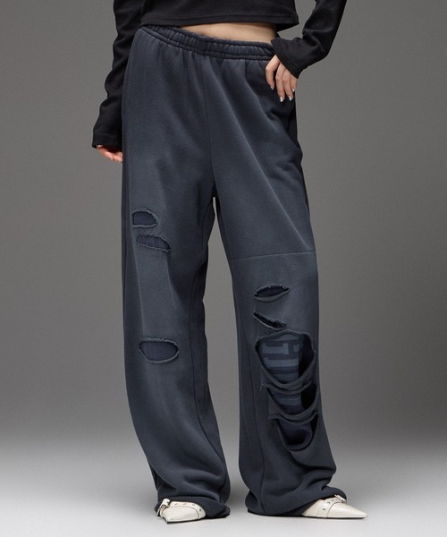 X-girl(エックスガール)の「LAYERED DISTRESSED SWEATPANTS(スウェットパンツ・レディース・アッシュ/ブラック・S/M)」の2枚目の写真