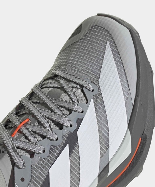 adidas(アディダス)の「TERREX AGRAVIC TT / アディダス adidas(スニーカー・メンズ・グレー・26.5cm/26.0cm/25.5cm/27.5cm/27.0cm/28.0cm/24.5cm/24.0cm/23.5cm/25.0cm/29.0cm/28.5cm)」の8枚目の写真