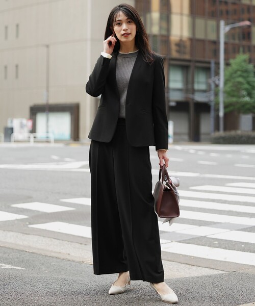 ANY SIS(エニィスィス)の「ビューティサーモ2WAYストレッチ ノーカラージャケット(ノーカラージャケット・レディース・グレー系/ネイビー系/ブラック系・MEDIUM/LARGE/SMALL)」の6枚目の写真
