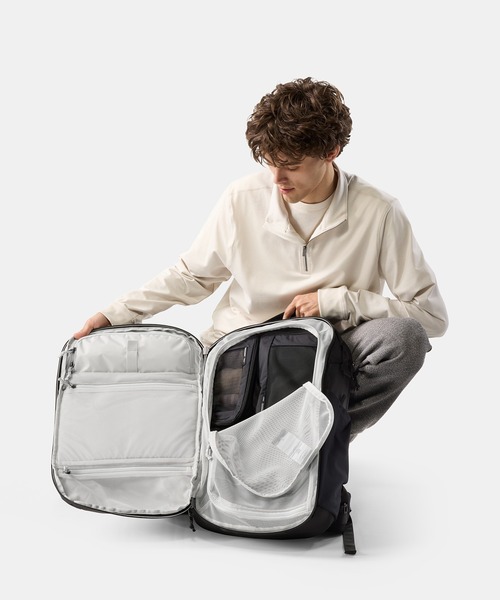Matador(マタドール)の「Matador/マタドール 35L Global Travel Pack/35L グローバル トラベルパック(バックパック/リュック・メンズ・ワインレッド/ブラック/ダークグリーン・FREE)」の22枚目の写真