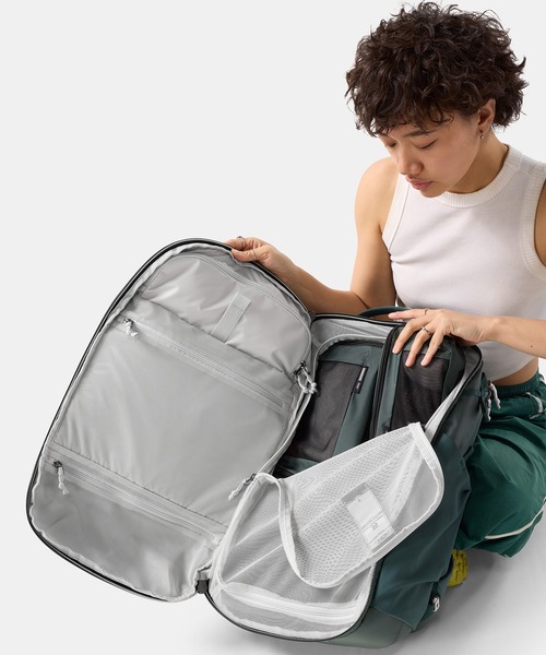 Matador(マタドール)の「Matador/マタドール 35L Global Travel Pack/35L グローバル トラベルパック(バックパック/リュック・メンズ・ワインレッド/ブラック/ダークグリーン・FREE)」の19枚目の写真