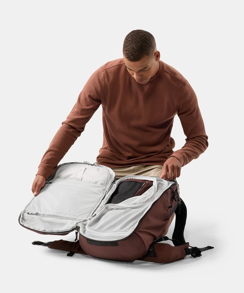 Matador(マタドール)の「Matador/マタドール 35L Global Travel Pack/35L グローバル トラベルパック(バックパック/リュック・メンズ・ワインレッド/ブラック/ダークグリーン・FREE)」の15枚目の写真