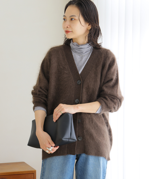 JOURNAL STANDARD(ジャーナルスタンダード)の「FLUFFY Vカーディガン(カーディガン/ボレロ・レディース・ブラウン/ホワイト/サックスブルー・FREE)」の9枚目の写真
