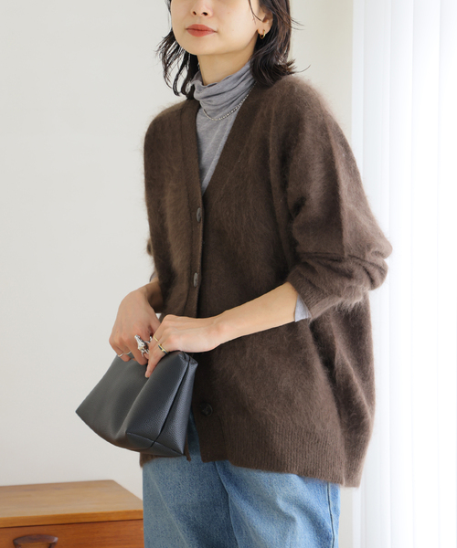 JOURNAL STANDARD(ジャーナルスタンダード)の「FLUFFY Vカーディガン(カーディガン/ボレロ・レディース・ブラウン/ホワイト/サックスブルー・FREE)」の12枚目の写真