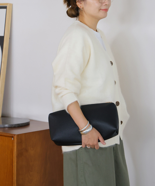 JOURNAL STANDARD(ジャーナルスタンダード)の「FLUFFY Vカーディガン(カーディガン/ボレロ・レディース・ブラウン/ホワイト/サックスブルー・FREE)」の18枚目の写真