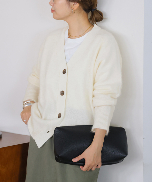JOURNAL STANDARD(ジャーナルスタンダード)の「FLUFFY Vカーディガン(カーディガン/ボレロ・レディース・ブラウン/ホワイト/サックスブルー・FREE)」の19枚目の写真