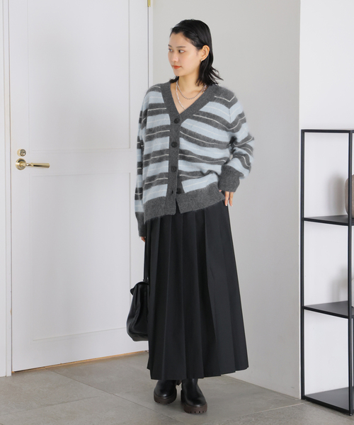 JOURNAL STANDARD(ジャーナルスタンダード)の「FLUFFY Vカーディガン(カーディガン/ボレロ・レディース・ブラウン/ホワイト/サックスブルー・FREE)」の20枚目の写真