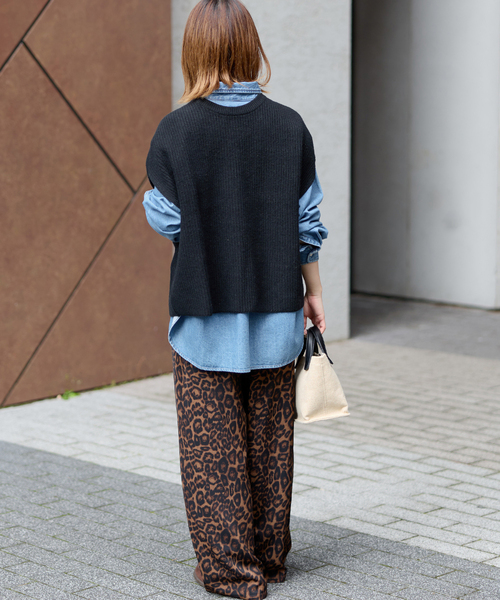 JOURNAL STANDARD relume(ジャーナルスタンダード レリューム)の「《一部WEB限定追加 / 新色》ウォッシャブルハミルトンウール畔ベスト(ベスト・レディース・ブラック/ネイビー/ブラウン/グレー・FREE)」の8枚目の写真