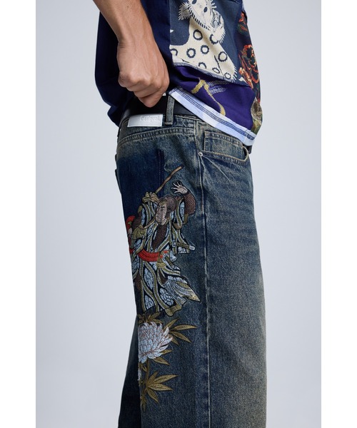 Desigual（デシグアル）の「バック刺繍 ストレートデニムパンツ｜Desigual 2026秋冬新作（デニムパンツ・メンズ・ブルー・XS/S/M/L/XL/XXL）」の3枚目の写真
