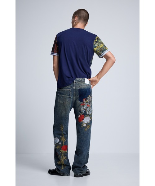 Desigual（デシグアル）の「バック刺繍 ストレートデニムパンツ｜Desigual 2026秋冬新作（デニムパンツ・メンズ・ブルー・XS/S/M/L/XL/XXL）」の6枚目の写真