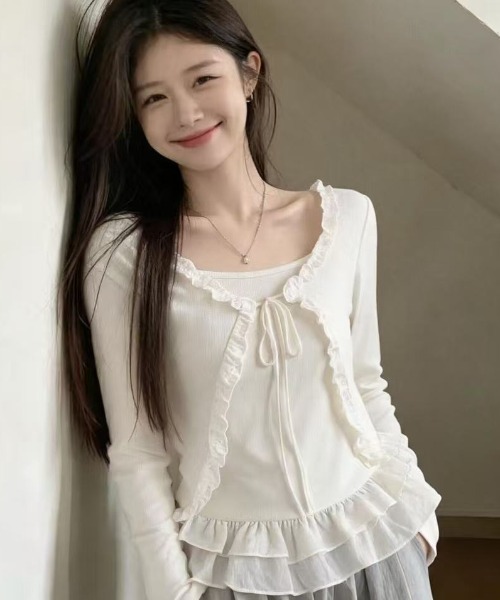 AVYL(アヴィル)の「フリルラインリボン長袖(Tシャツ/カットソー・レディース・グレー/ブラウン/ホワイト・M)」の1枚目の写真