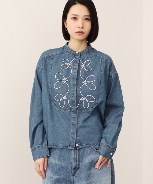 SOMETHING(サムシング)の「SOMETHING パール コード 刺繍 デニムシャツ /ロング スリーブ(シャツ/ブラウス・レディース・ブルー/ライトインディゴブルー・FREE)」の16枚目の写真