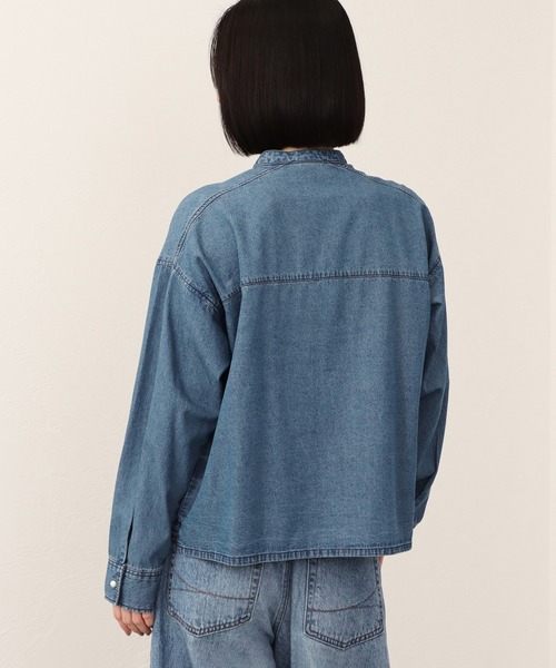 SOMETHING(サムシング)の「SOMETHING パール コード 刺繍 デニムシャツ /ロング スリーブ(シャツ/ブラウス・レディース・ブルー/ライトインディゴブルー・FREE)」の19枚目の写真