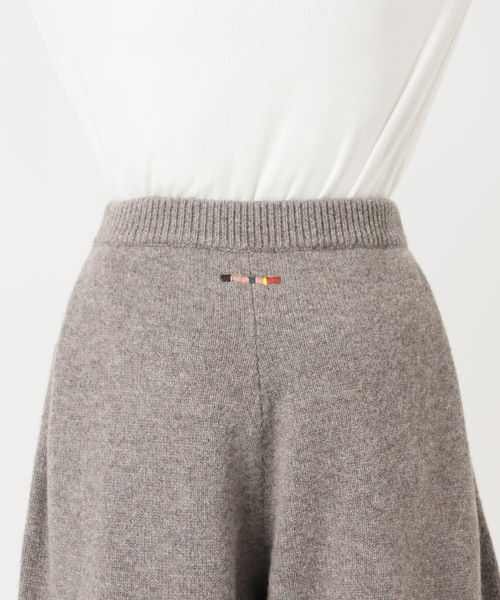 Y.A.Acc(ワイエーアク)の「別注【Y.A.Acc】for JS Knit Half Pant(その他パンツ・レディース・チャコールグレー/ダークグリーン・FREE)」の16枚目の写真