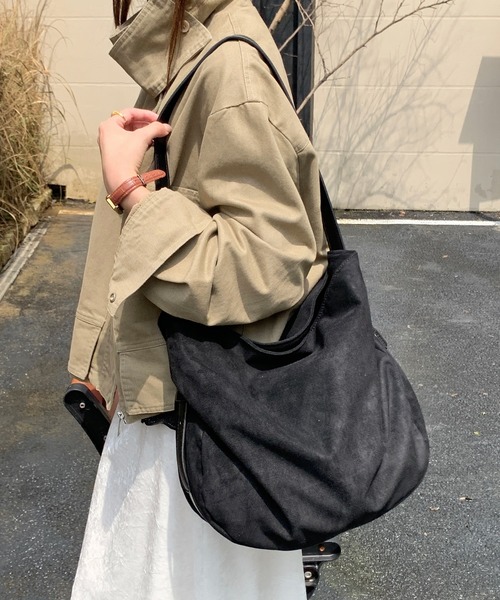 HALEY PESCA(ヘーリーペスカ)の「HALEY PESCA/スエードタッチ ワンショルダーバッグ(ショルダーバッグ・レディース・ネイビー/ブルー/ブラウン/ブラック・FREE)」の1枚目の写真