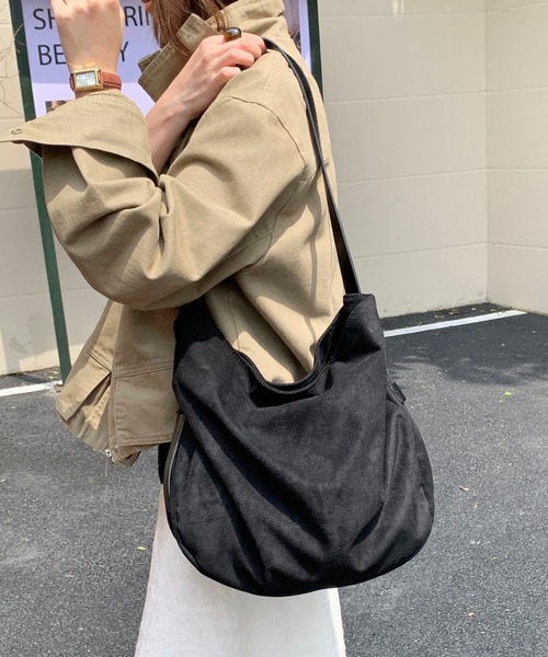 HALEY PESCA(ヘーリーペスカ)の「HALEY PESCA/スエードタッチ ワンショルダーバッグ(ショルダーバッグ・レディース・ネイビー/ブルー/ブラウン/ブラック・FREE)」の6枚目の写真