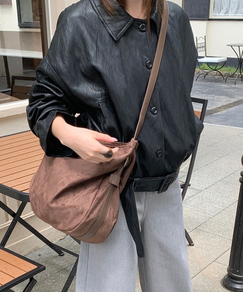 HALEY PESCA(ヘーリーペスカ)の「HALEY PESCA/スエードタッチ ワンショルダーバッグ(ショルダーバッグ・レディース・ネイビー/ブルー/ブラウン/ブラック・FREE)」の14枚目の写真