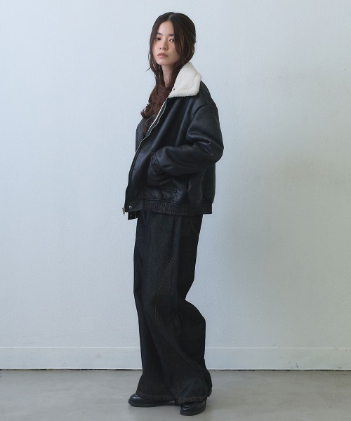 Clum（クルム）の「shearling collar flight jacket / ボアカラーフライトジャケット（ブルゾン・レディース・ブラック・FREE）」の8枚目の写真