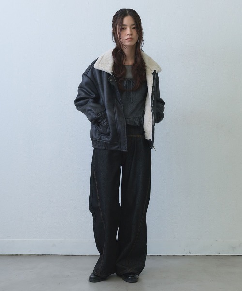 Clum（クルム）の「shearling collar flight jacket / ボアカラーフライトジャケット（ブルゾン・レディース・ブラック・FREE）」の7枚目の写真