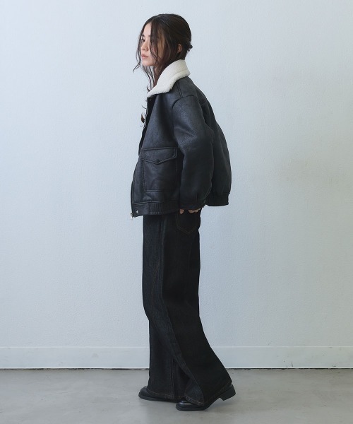 Clum（クルム）の「shearling collar flight jacket / ボアカラーフライトジャケット（ブルゾン・レディース・ブラック・FREE）」の14枚目の写真