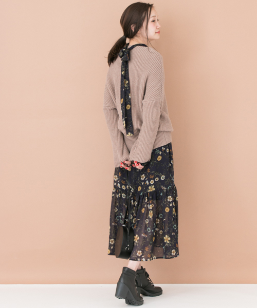 URBAN RESEARCH（アーバンリサーチ）の「UR 裾ギャザー切替プリントワンピース（ワンピース・レディース・ネイビー/グレイッシュベージュ・FREE）」の7枚目の写真