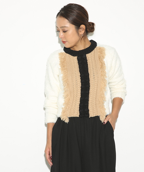 SLY(スライ)の「PON PON FRINGE SHAGGY MG TOPS(ニット/セーター・レディース・グレー/オフホワイト・2/1)」の1枚目の写真
