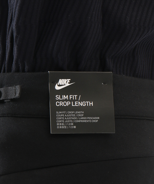 NIKE(ナイキ)の「NIKE テックフリースクロップド(その他パンツ・メンズ・ブラック/グレー・3/1/2)」の8枚目の写真