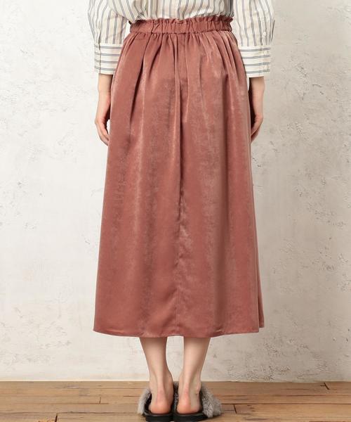 green label relaxing（グリーンレーベルリラクシング）の「CF P/サテン ギャザーマキシスカート ◆（スカート・レディース・ネイビー/マスタード/オリーブ/ピンク・FREE）」の7枚目の写真