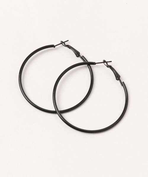 Fun & Daily（ファンアンドデイリー）の「F&D : シンプリーフープピアス　5cm（ピアス（両耳用）・レディース・シルバー/ゴールド/ブラック・FREE）」の10枚目の写真