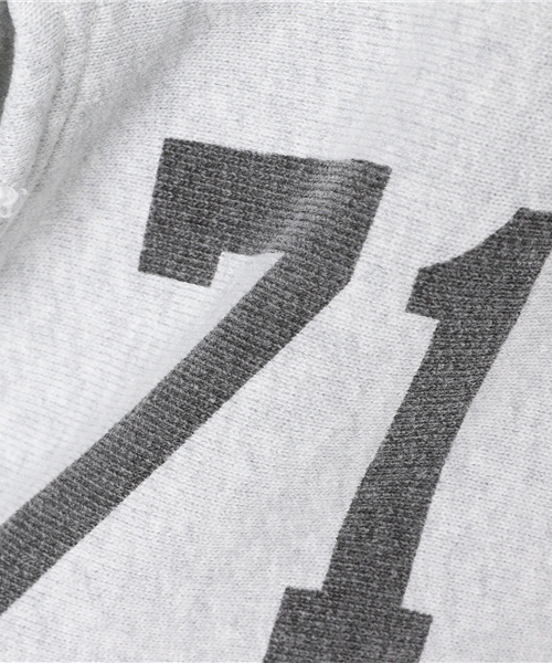 FRAMeWORK(フレームワーク)の「Champion70svintage REVERSEWEAVE フーテッド◆(スウェット・レディース・ライトグレー・MEDIUM)」の2枚目の写真