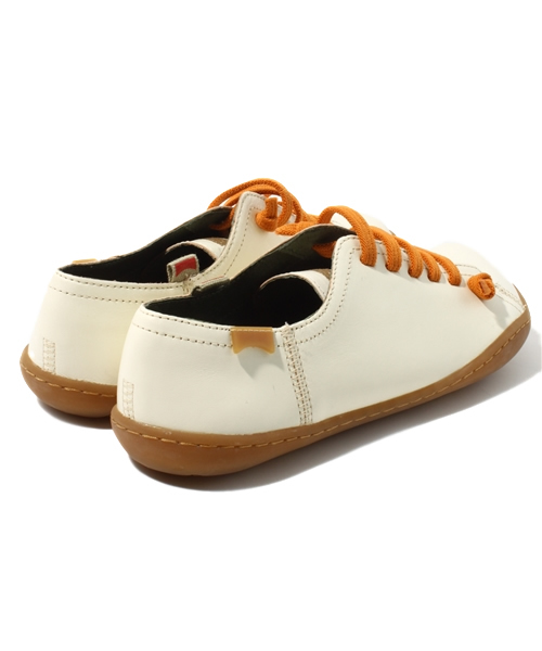 CAMPER(カンペール)の「PEU CAMI (ペウカミ)(スニーカー・レディース・ホワイト・23.0cm/23.5cm/24.0cm/25.0cm/22.5cm)」の4枚目の写真