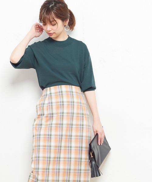 natural couture（ナチュラルクチュール）の「大人きれいめシンプルニット（ニット/セーター・レディース・ブラック/グリーン/パープル/キャメル・FREE）」の3枚目の写真