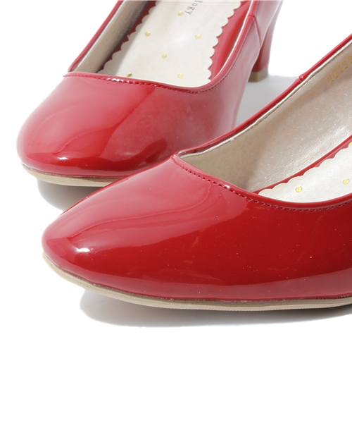 earth music&ecology（アースミュージックアンドエコロジー）の「●with 11月号 掲載●エナメル/パンプス（パンプス・レディース・マスタード/ピンクベージュ/ネイビー/レッド/ベージュ/ブラック・24/23/24.5/23.5/22.5）」の11枚目の写真