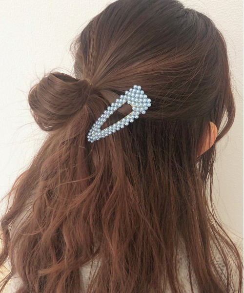 apres jour（アプレジュール）の「【apres jour×ARIAZ】パールぱっちんピン（ヘアピン・レディース・シルバー/ゴールド/ライトグレー/ライトブルー/パープル/その他/イエロー/ライトピンク・FREE）」の2枚目の写真