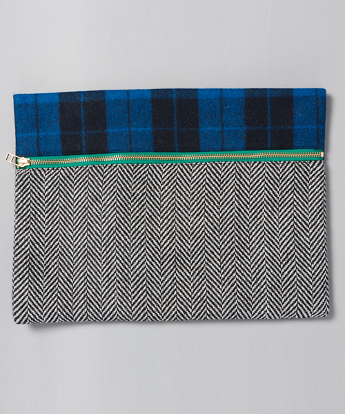 Another Edition（アナザーエディション）の「AE×VOTAN/T TWD CLT（クラッチバッグ・レディース・ケリー/レッド・フリー）」の5枚目の写真