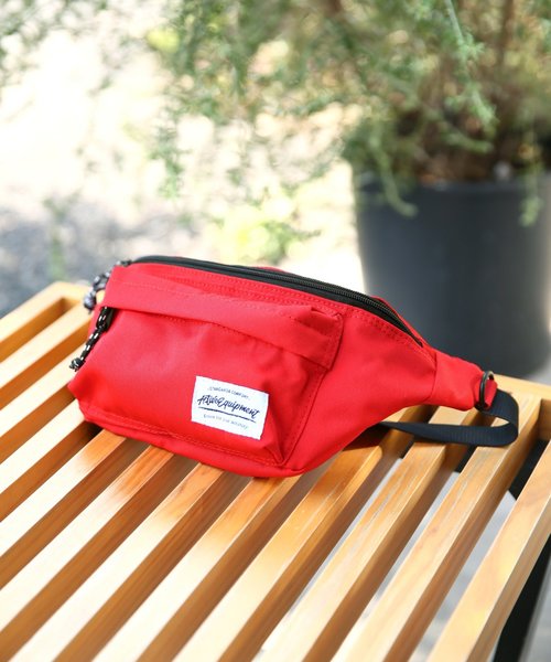 GLOBAL WORK（グローバルワーク）の「ウェストバッグSS/820393（ボディバッグ/ウエストポーチ・メンズ・ライトブルー/ブラック/ネイビー/レッド/カーキ/ライトイエロー/ホワイト/ベージュ/グレー・FREE）」の9枚目の写真