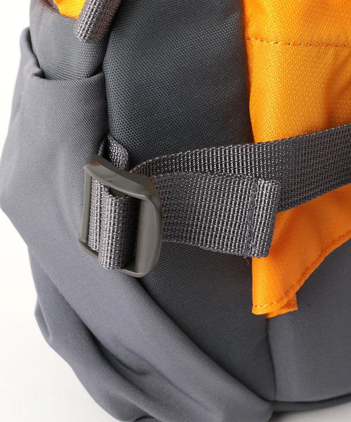 THE NORTH FACE（ザノースフェイス）の「＜THE NORTH FACE＞ SPINA BAG/ウエストバッグ（ボディバッグ/ウエストポーチ・メンズ・イエロー/ロイヤルブルー/ブラック/オリーブ・FREE）」の10枚目の写真