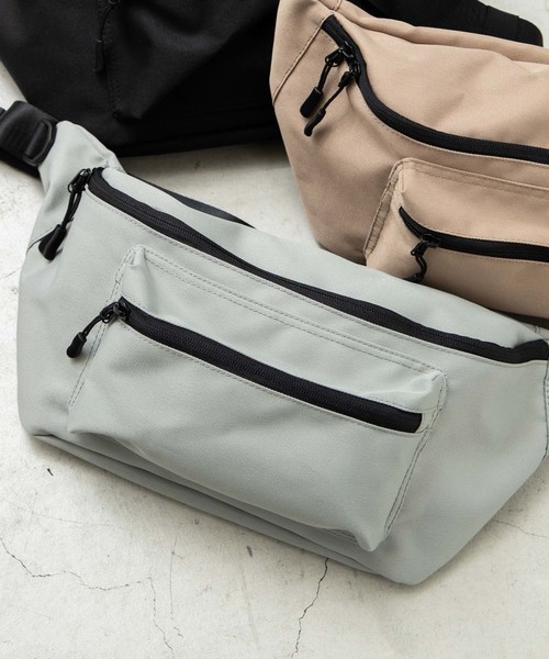 WEGO(ウィゴー)の「WEGO/ビッグウエストバッグ(ボディバッグ/ウエストポーチ・メンズ・ブラック/ベージュ/グレー・FREE)」の1枚目の写真