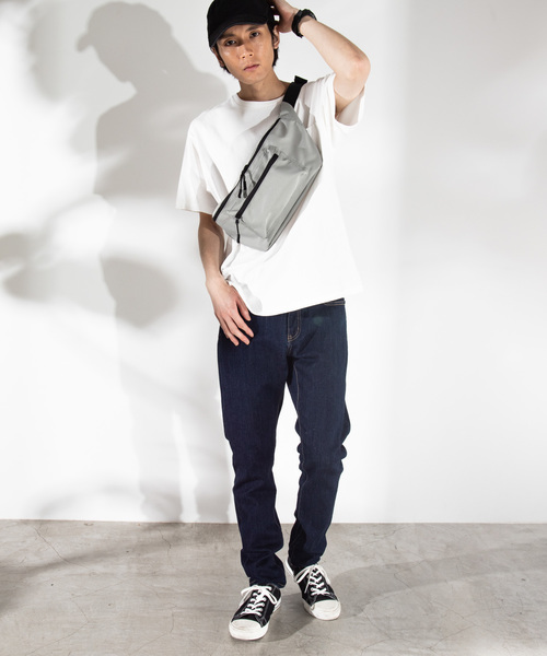 WEGO(ウィゴー)の「WEGO/ビッグウエストバッグ(ボディバッグ/ウエストポーチ・メンズ・ブラック/ベージュ/グレー・FREE)」の12枚目の写真