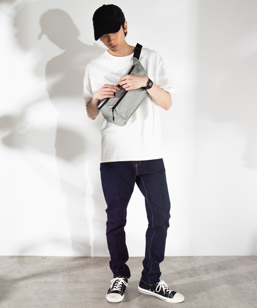 WEGO(ウィゴー)の「WEGO/ビッグウエストバッグ(ボディバッグ/ウエストポーチ・メンズ・ブラック/ベージュ/グレー・FREE)」の13枚目の写真