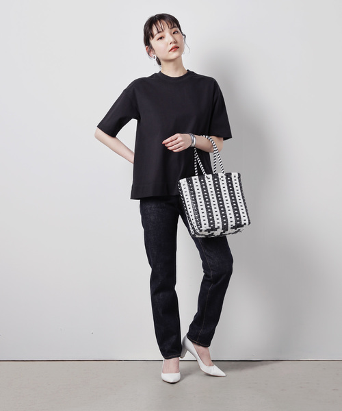 ZOZO（ゾゾ）の「ヘビーウェイトコットンクロップドTシャツ[WOMEN]（Tシャツ/カットソー・レディース・ホワイト×ネイビー/オフホワイト/ブラック/ホワイト×レッド/グレー/ホワイト×ブルー/ベージュ/ピンク・マルチサイズ）」の13枚目の写真