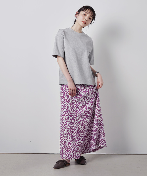 ZOZO（ゾゾ）の「ヘビーウェイトコットンクロップドTシャツ[WOMEN]（Tシャツ/カットソー・レディース・ホワイト×ネイビー/オフホワイト/ブラック/ホワイト×レッド/グレー/ホワイト×ブルー/ベージュ/ピンク・マルチサイズ）」の14枚目の写真